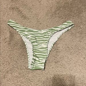 Green zebra print bottoms. Size M fit like a small - cheeky